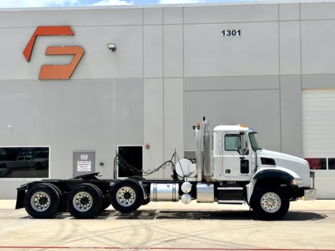 Another view of 2012 MACK GRANITE GU813 for sale in Hutchins, TX at Forge Truck Centers - Texas