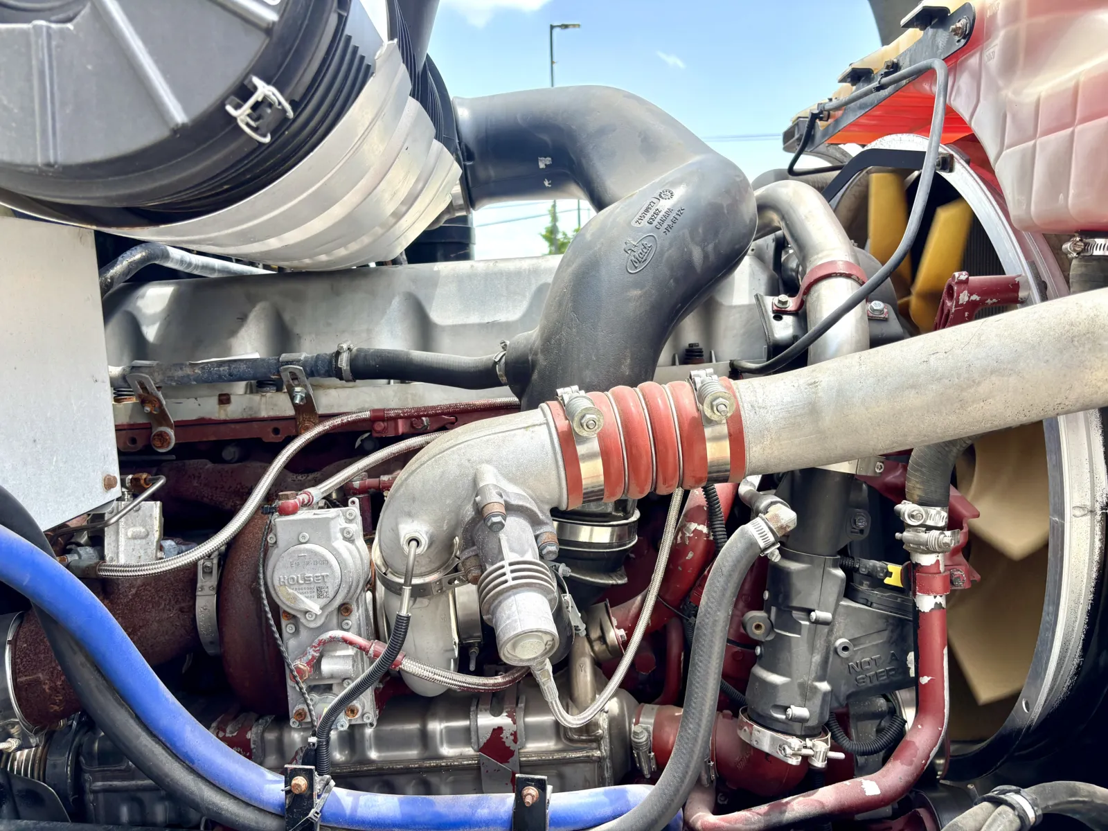 2012 Mack - image 12