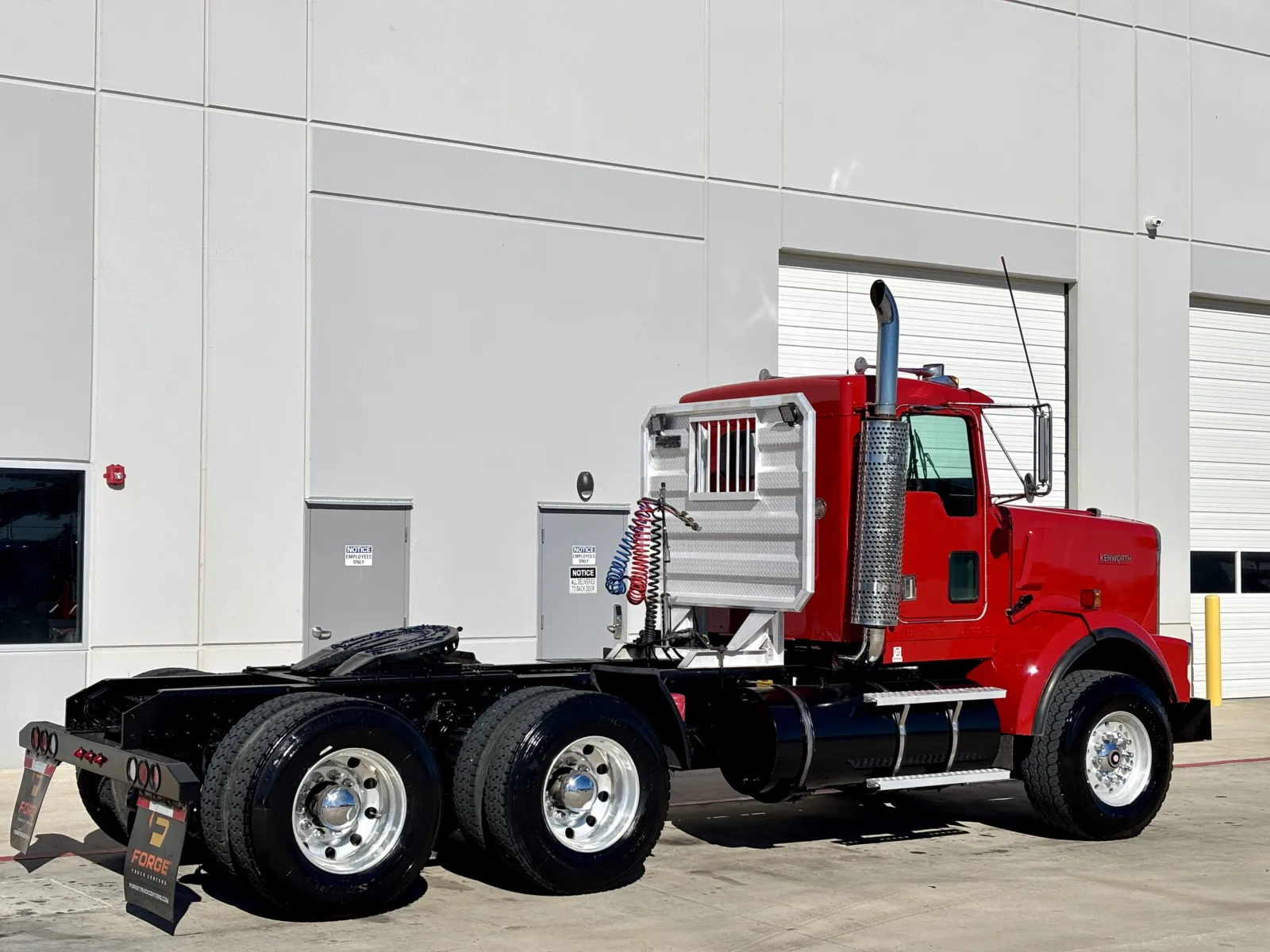 1999 Kenworth T800 - image 5