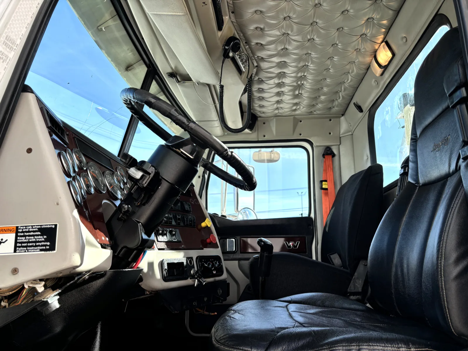 2015 Western Star 4900 - image 14