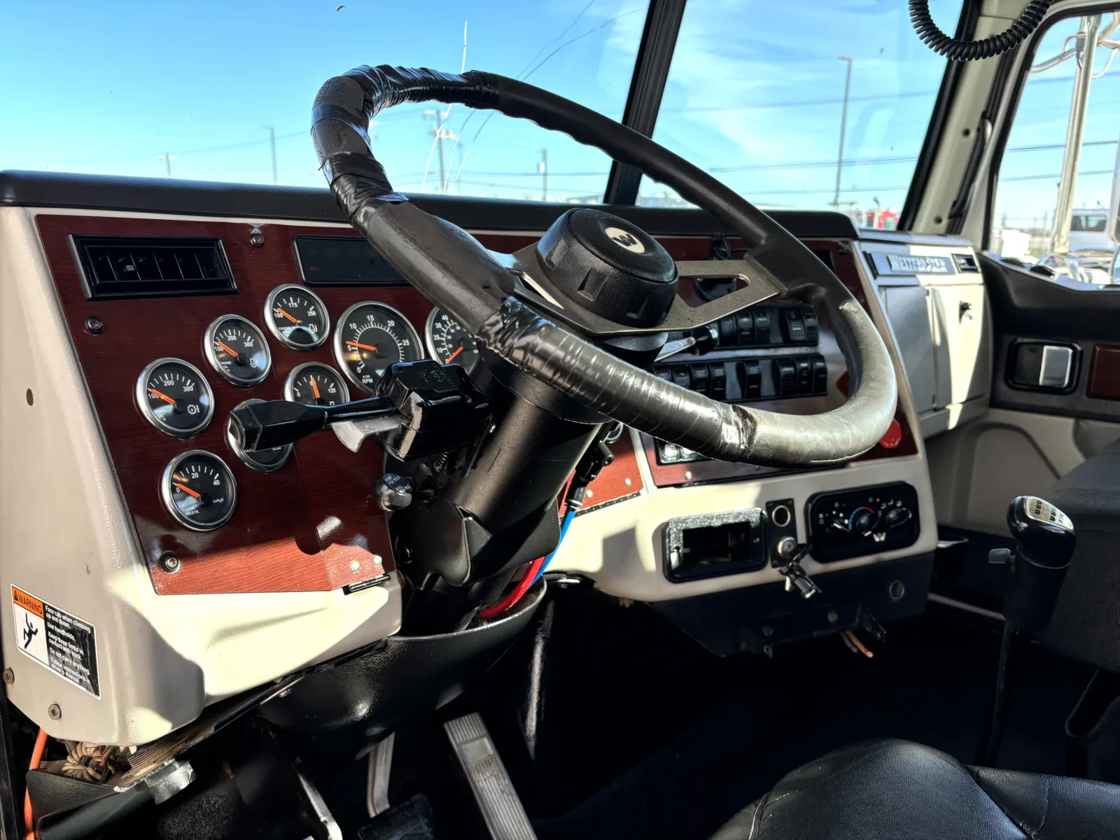 2015 Western Star 4900 - image 15