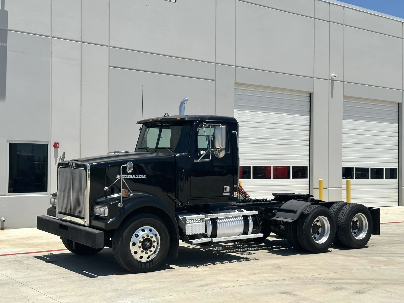 2019 Western Star 4900 - image 2