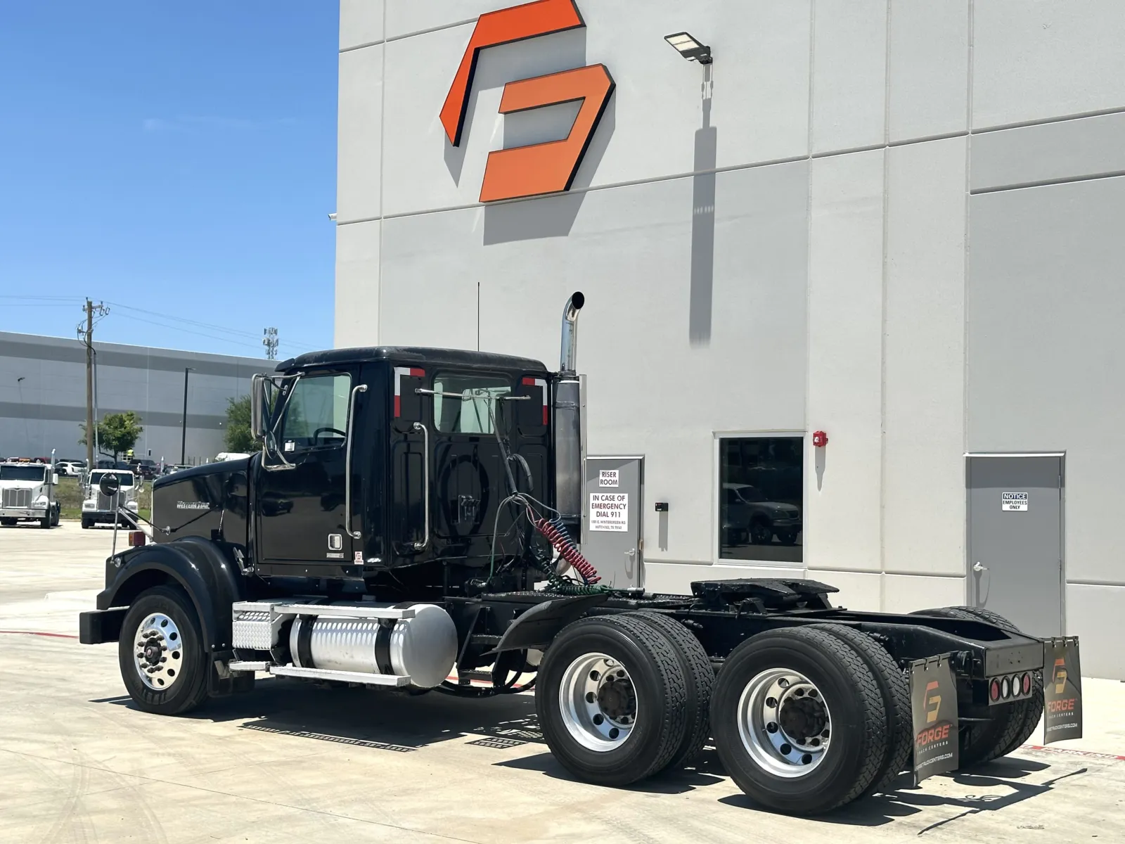 2019 Western Star 4900 - image 6