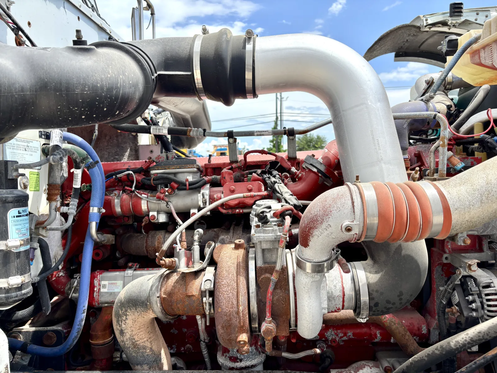 2012 Peterbilt - image 12