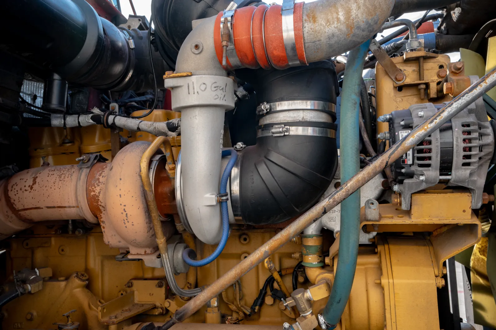 1999 Kenworth T800 - image 13