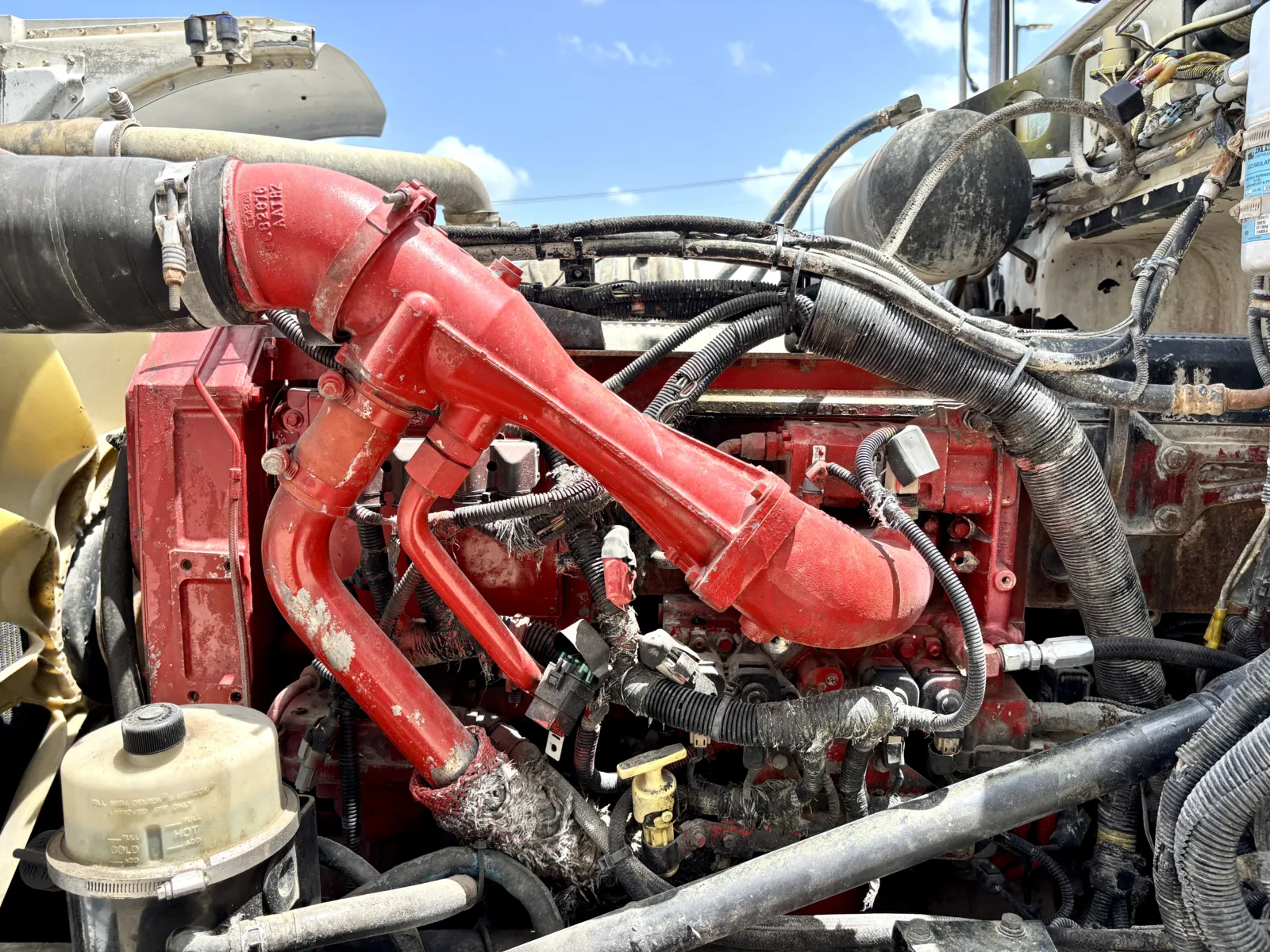 2005 Peterbilt - image 13