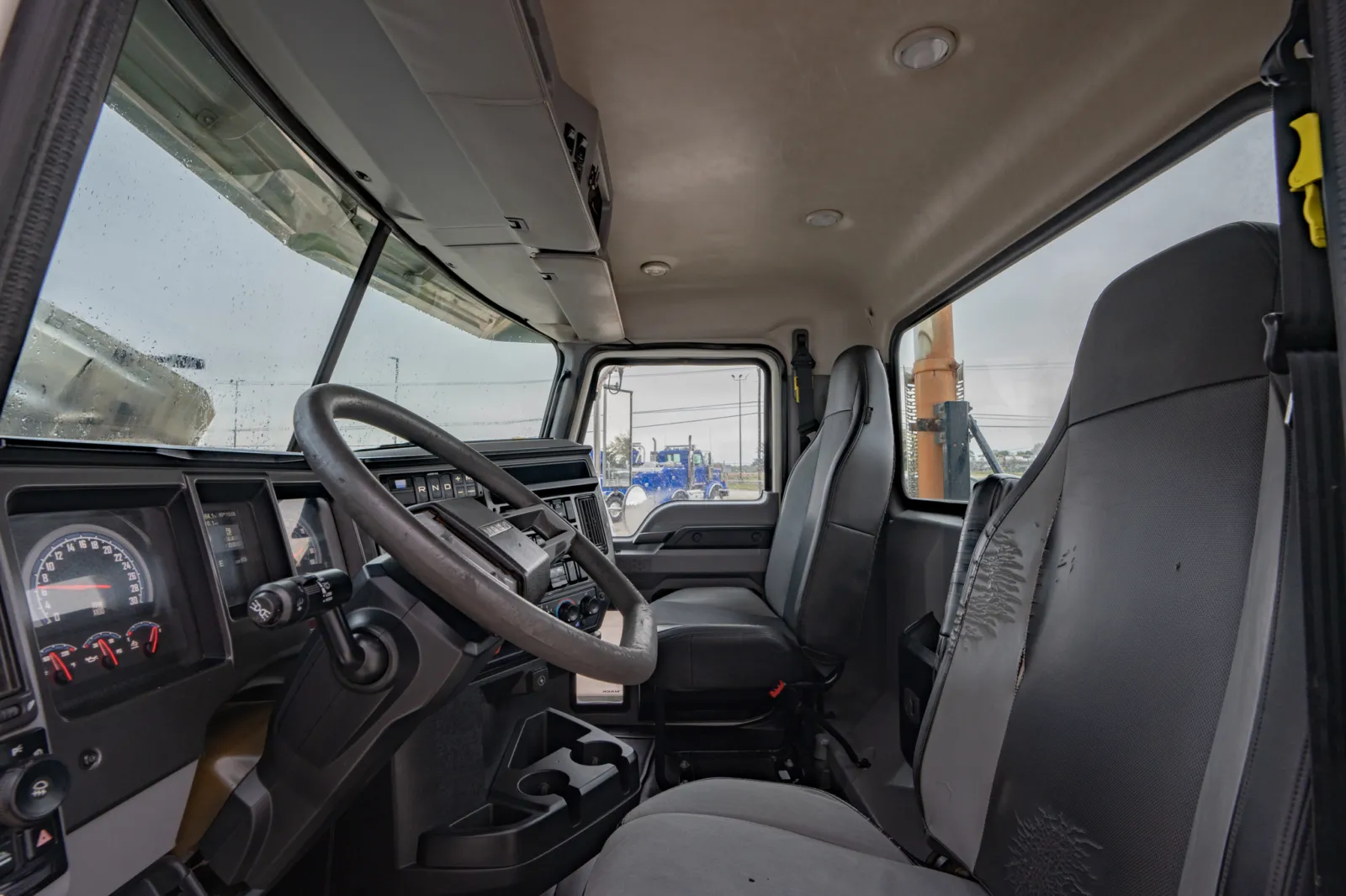 2019 Mack - image 14