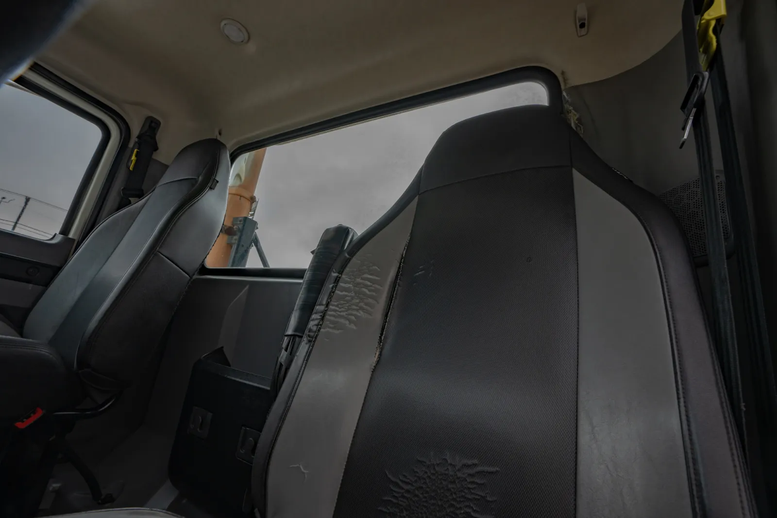 2019 Mack - image 20