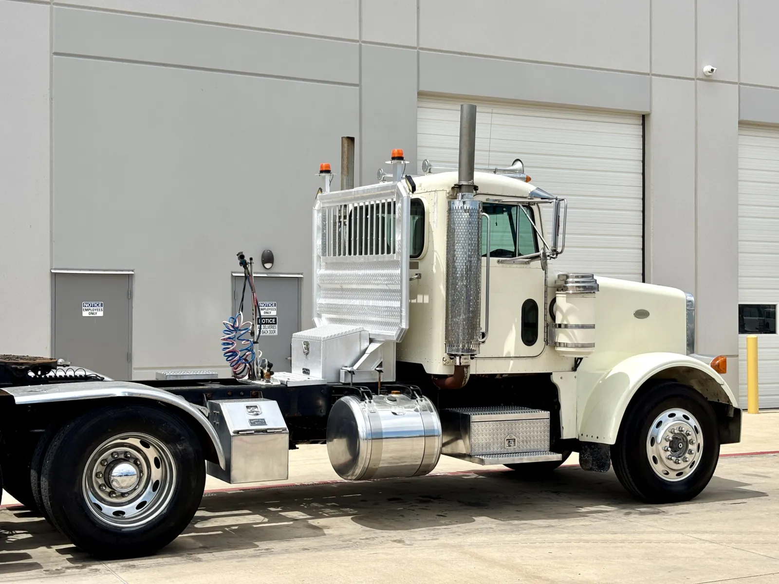 1999 Peterbilt - image 7