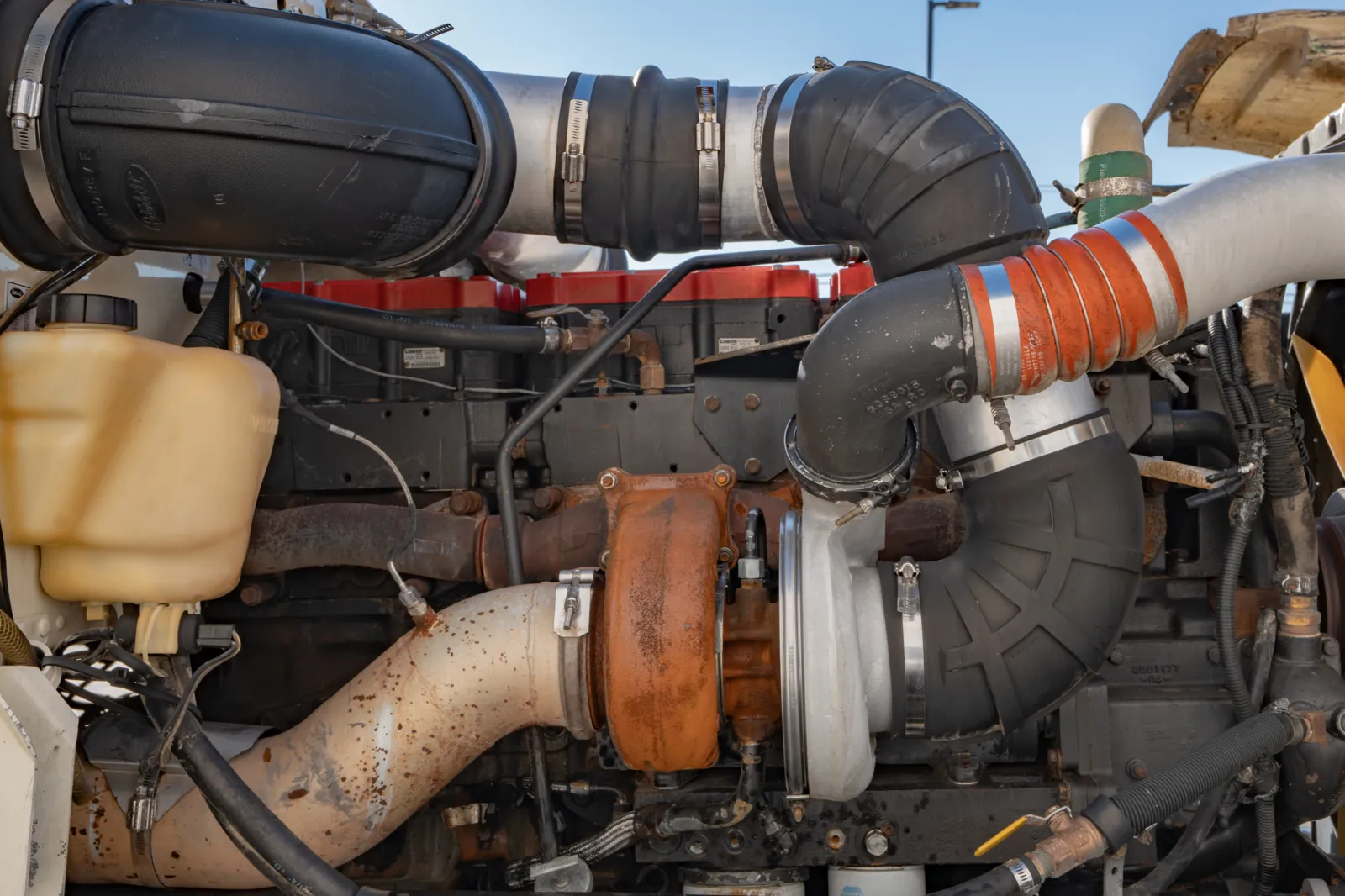 1999 Peterbilt - image 13