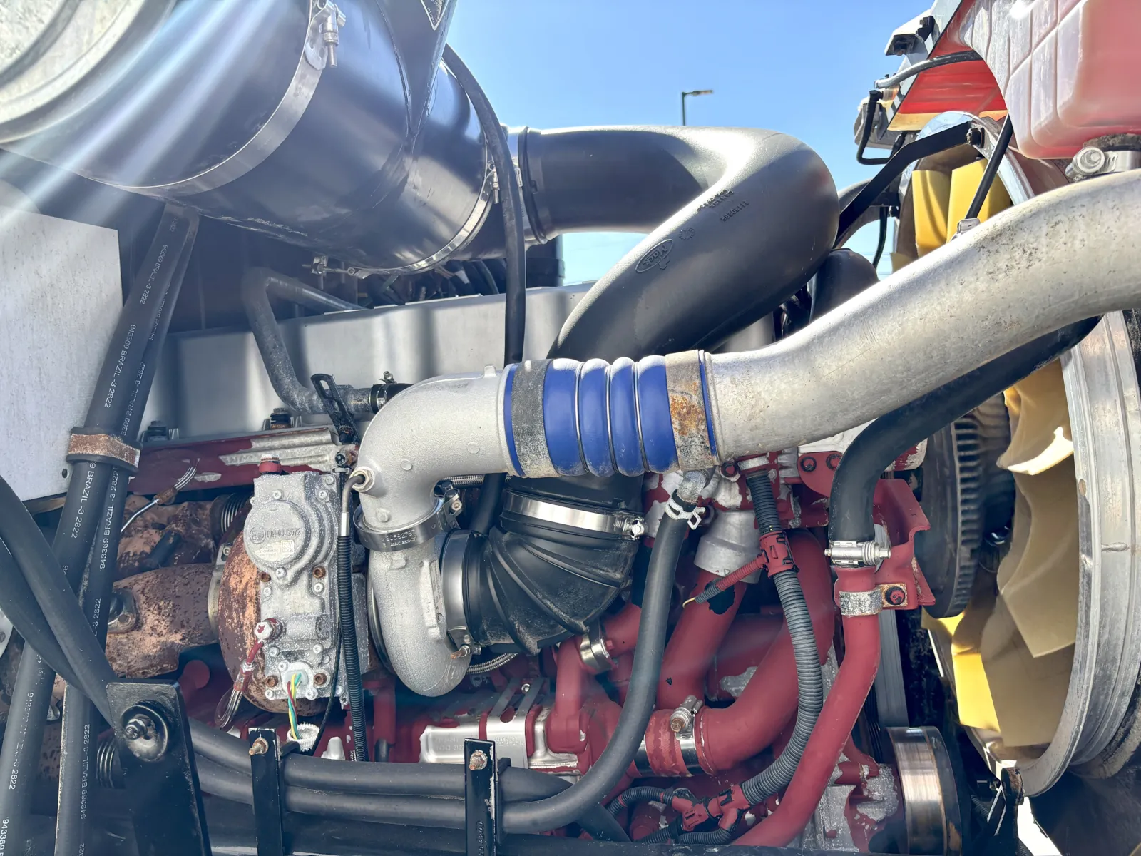 2016 Mack Granite - image 12