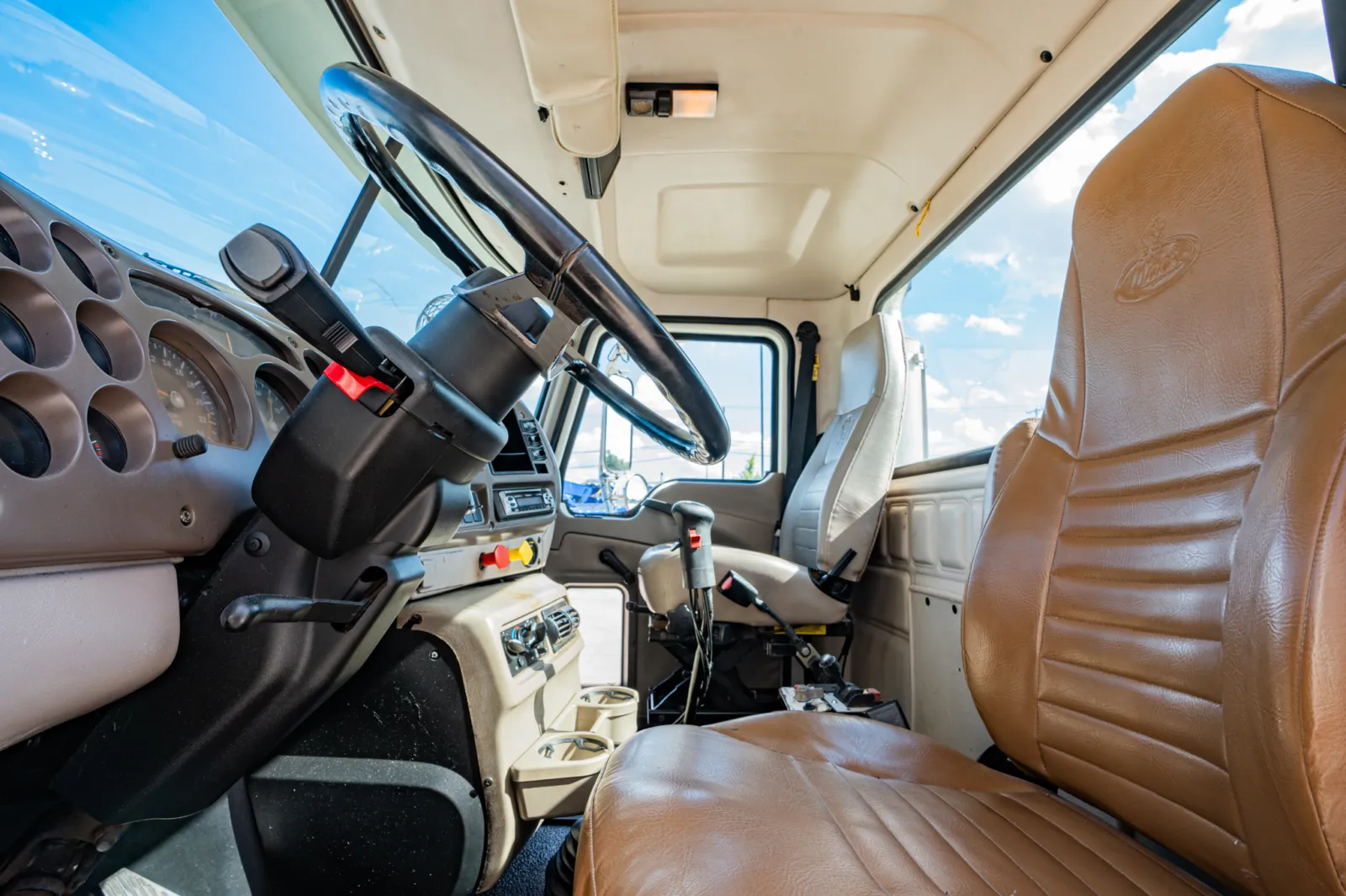 2007 Mack - image 14