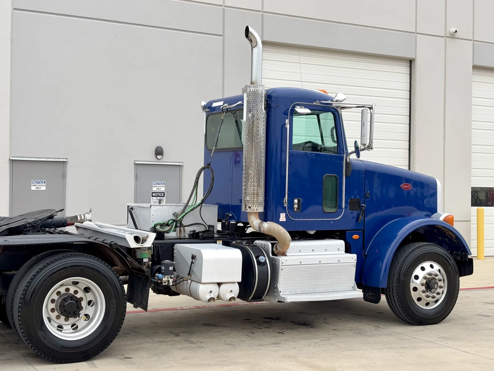 2014 Peterbilt 365 - image 7