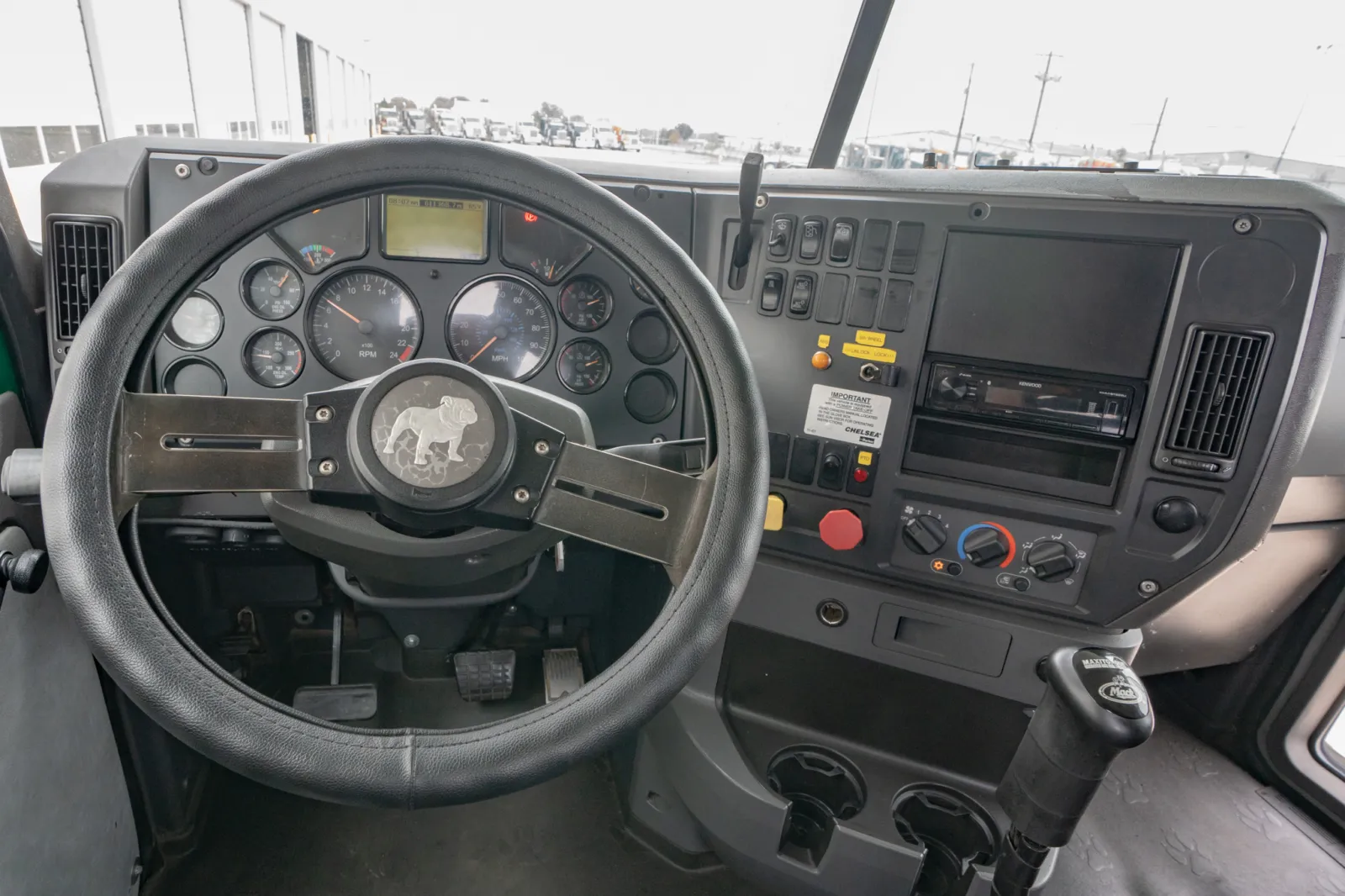 2007 Mack Granite - image 16