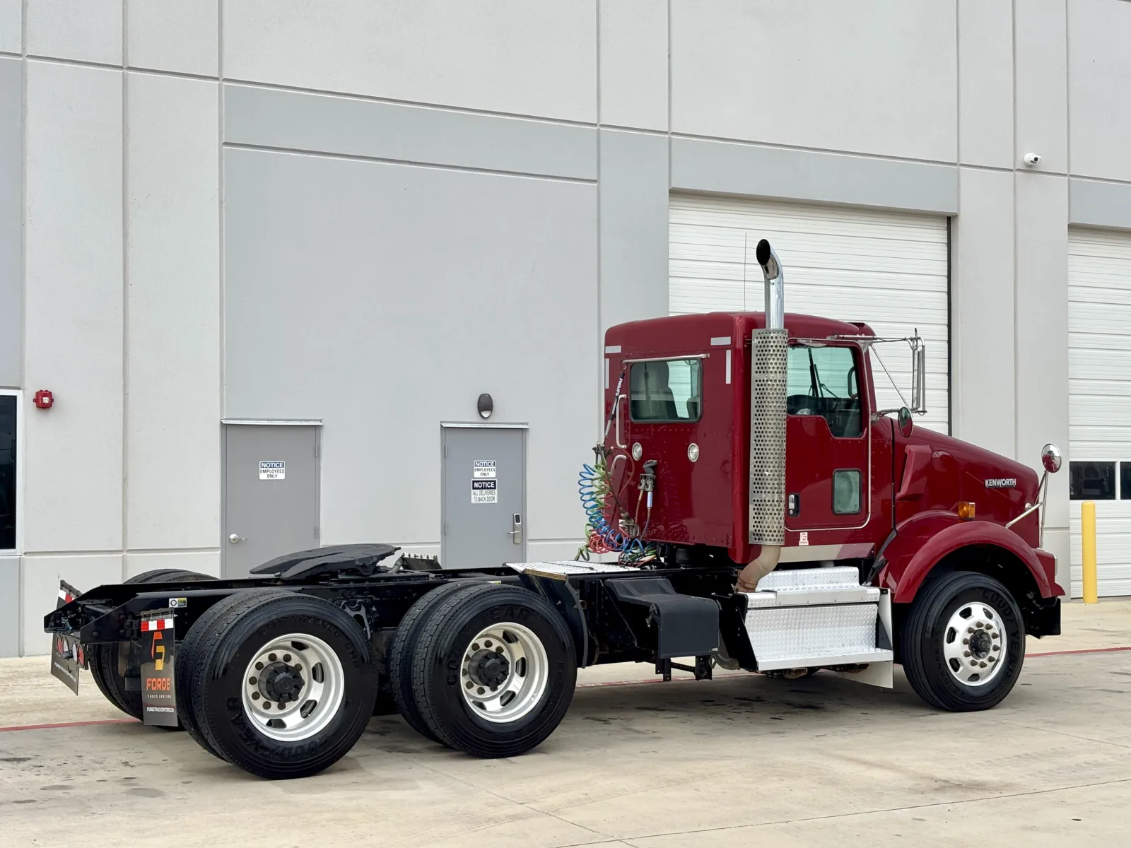 2020 Kenworth T800 - image 5