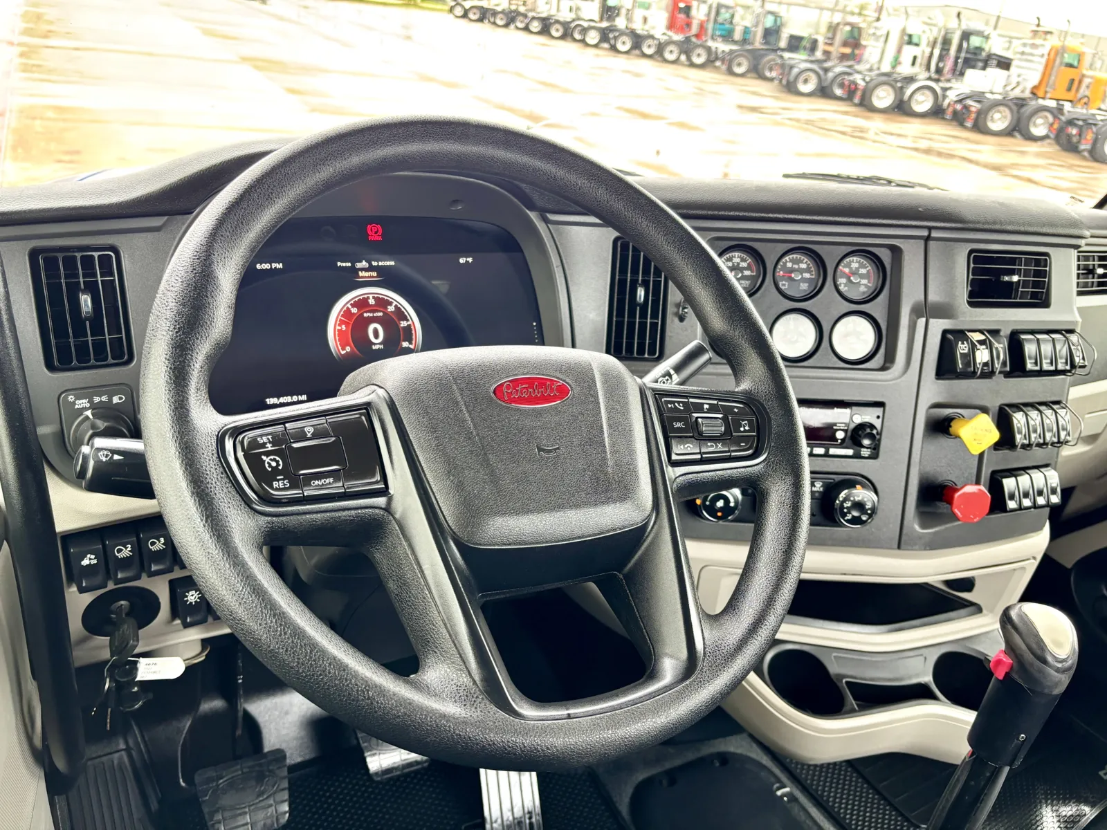 2022 Peterbilt 567 - image 16