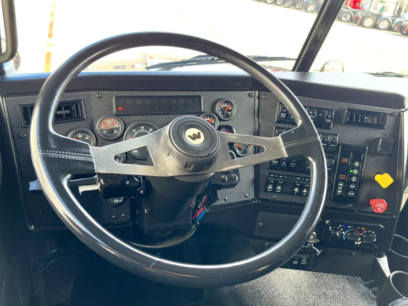 2021 Western Star 4900 - image 16