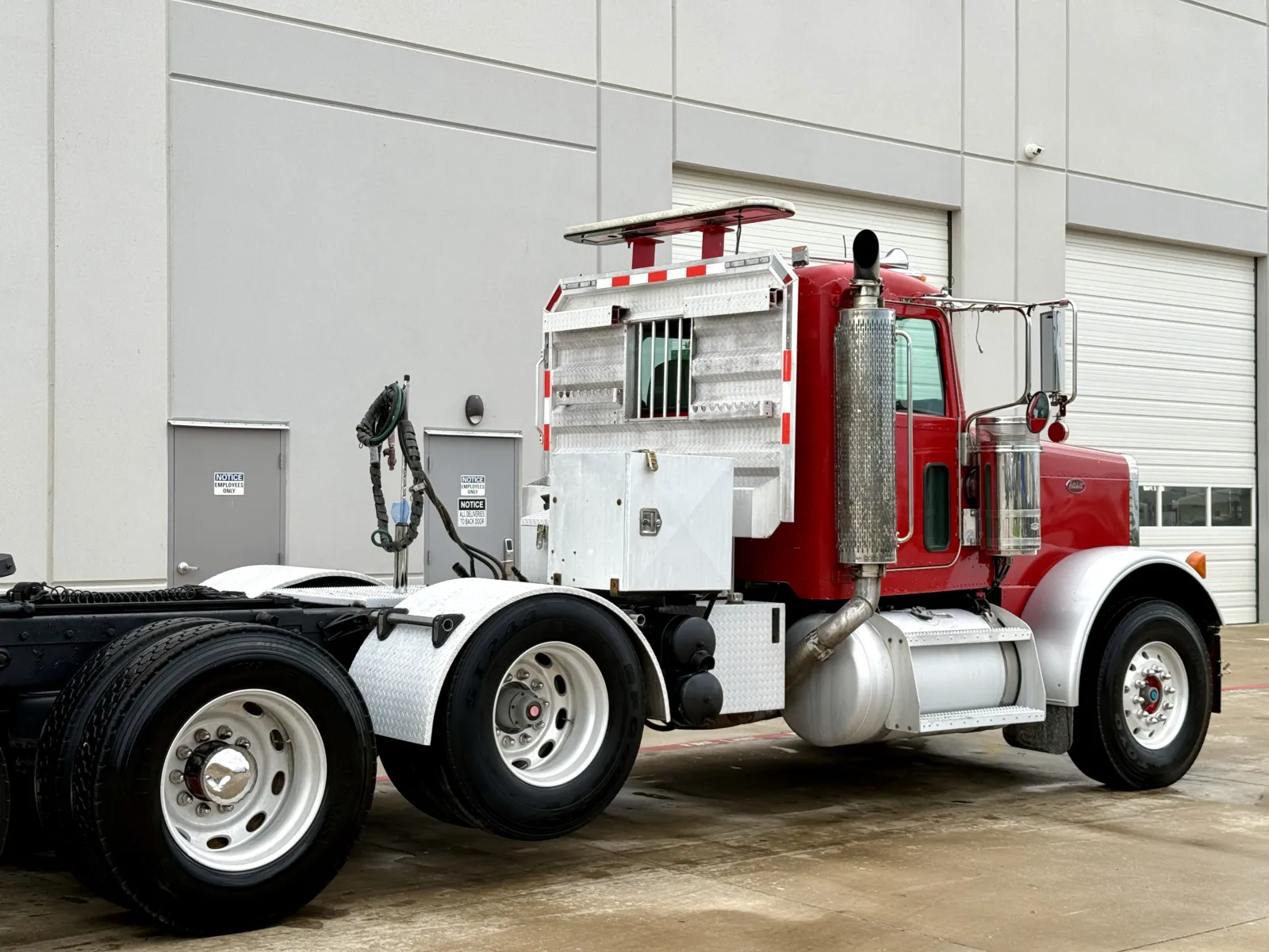 2006 Peterbilt - image 7