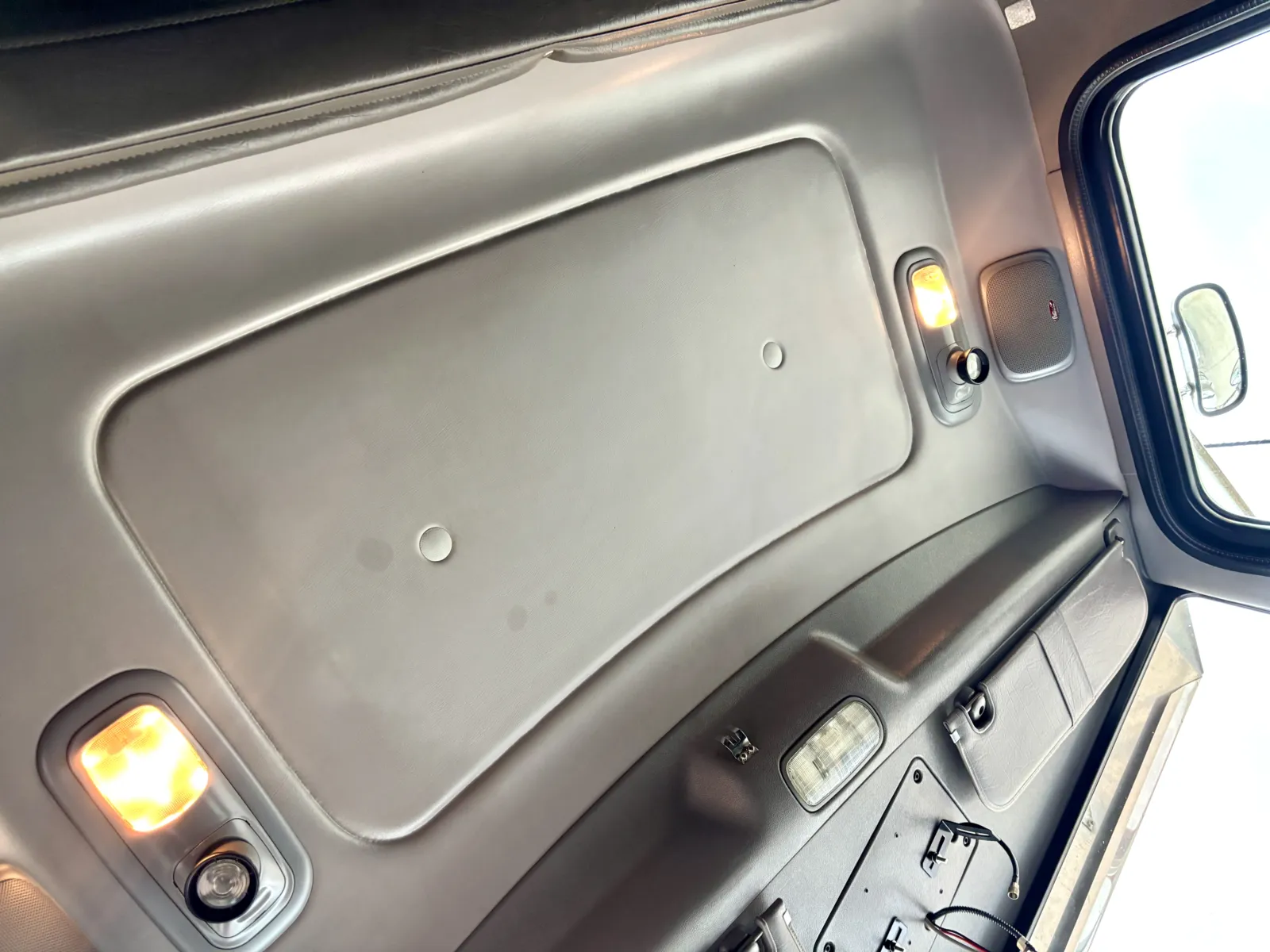 2021 Peterbilt 389 - image 21