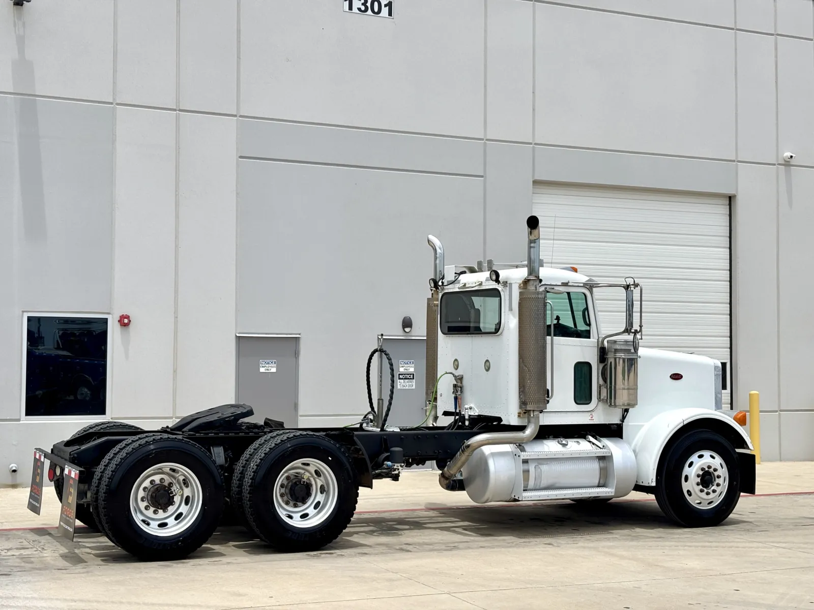 2006 Peterbilt - image 5