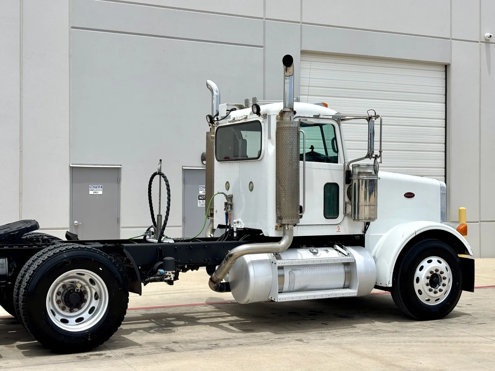 2006 Peterbilt - image 7