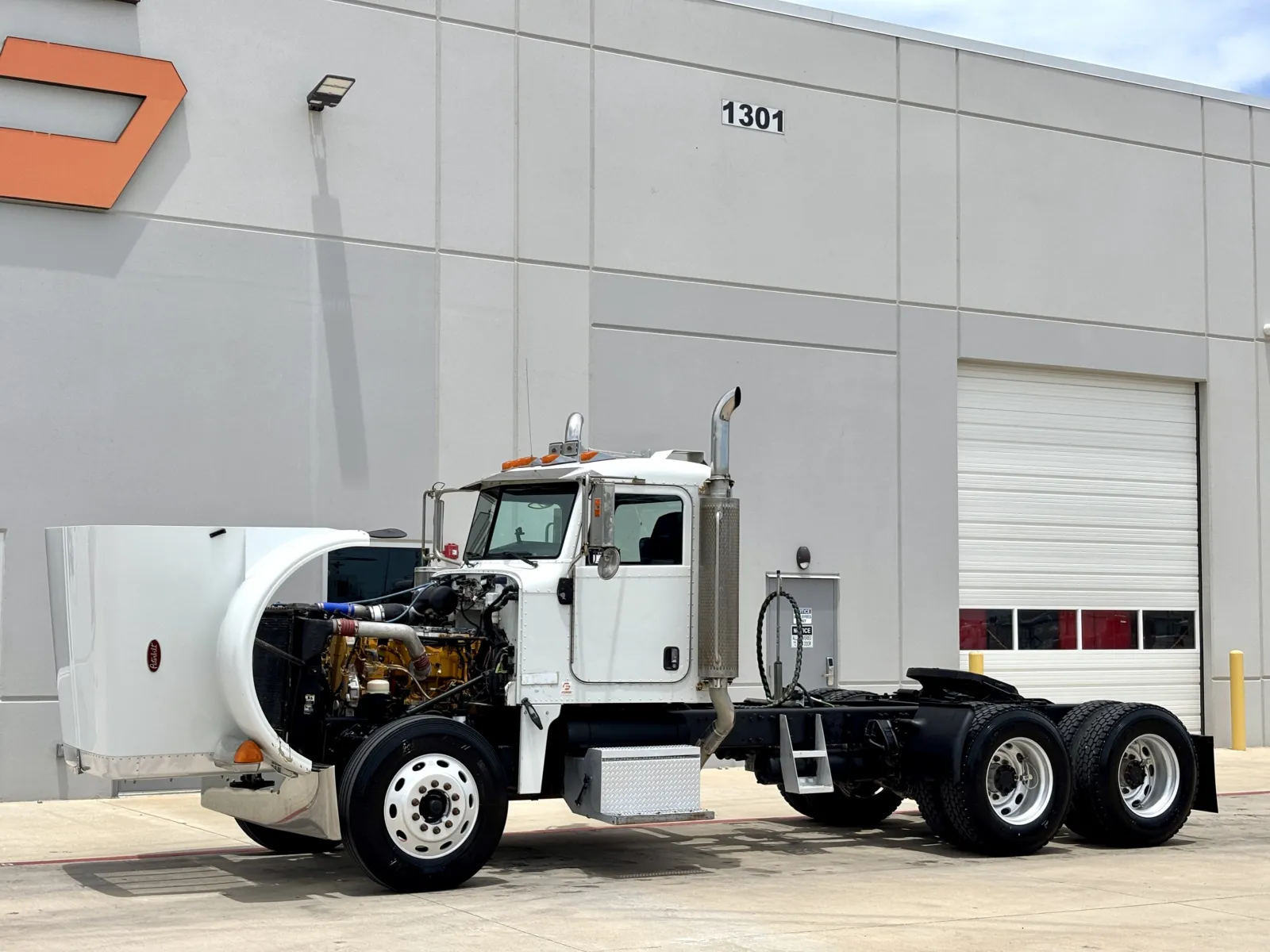 2006 Peterbilt - image 10