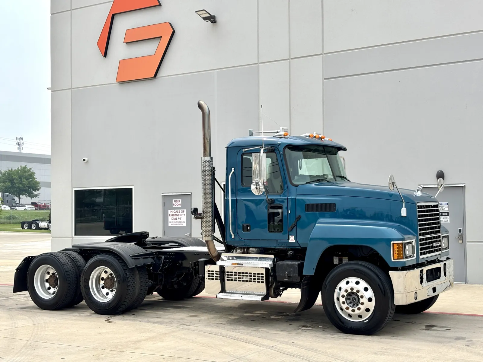 2019 Mack Pinnacle