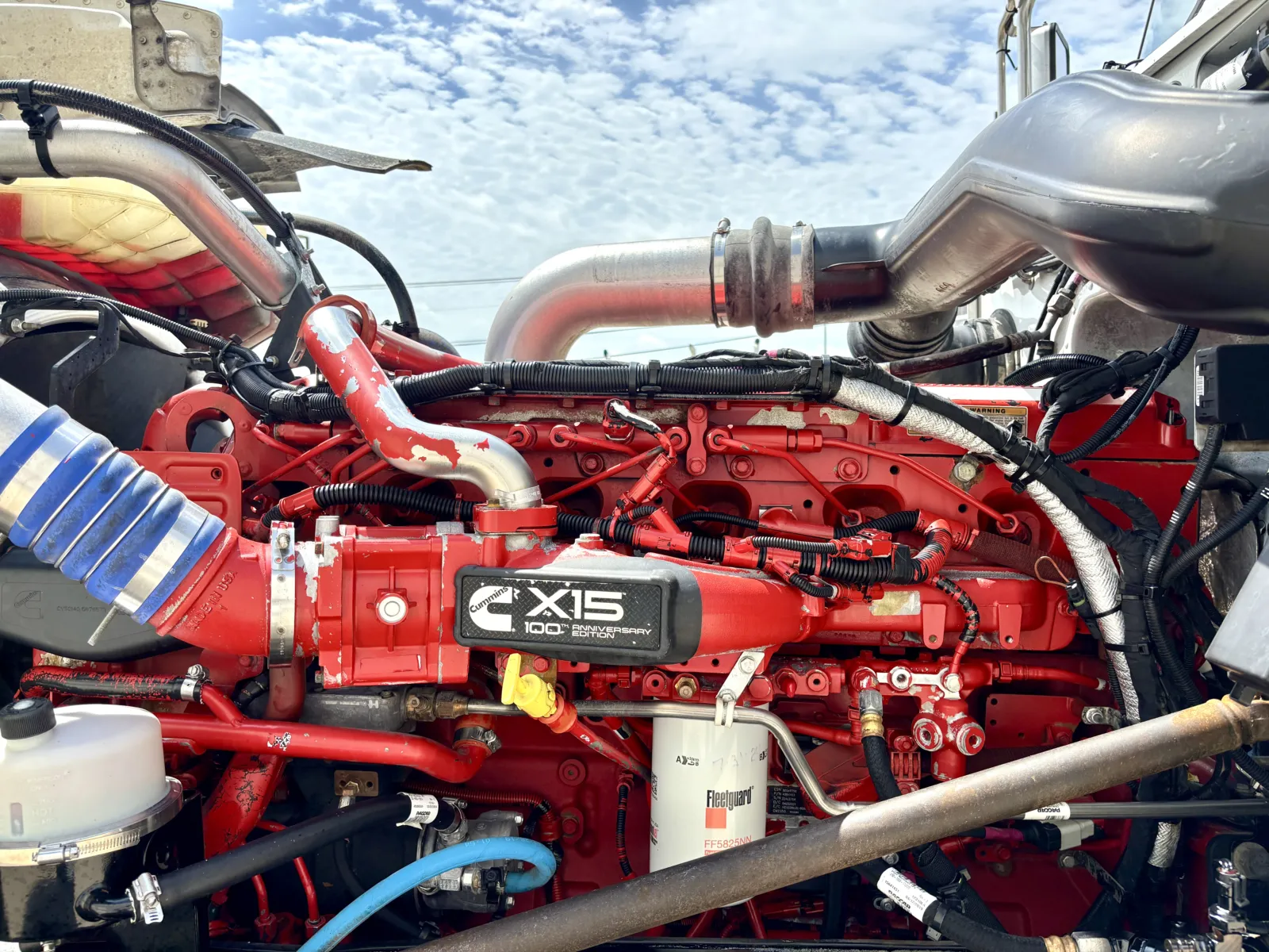 2020 Peterbilt 389 - image 13