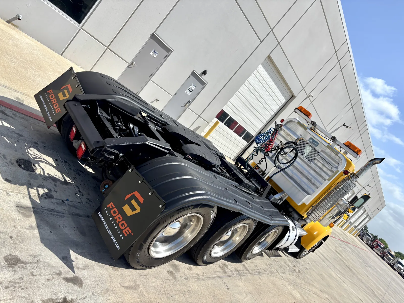 1998 Kenworth W900 - image 11