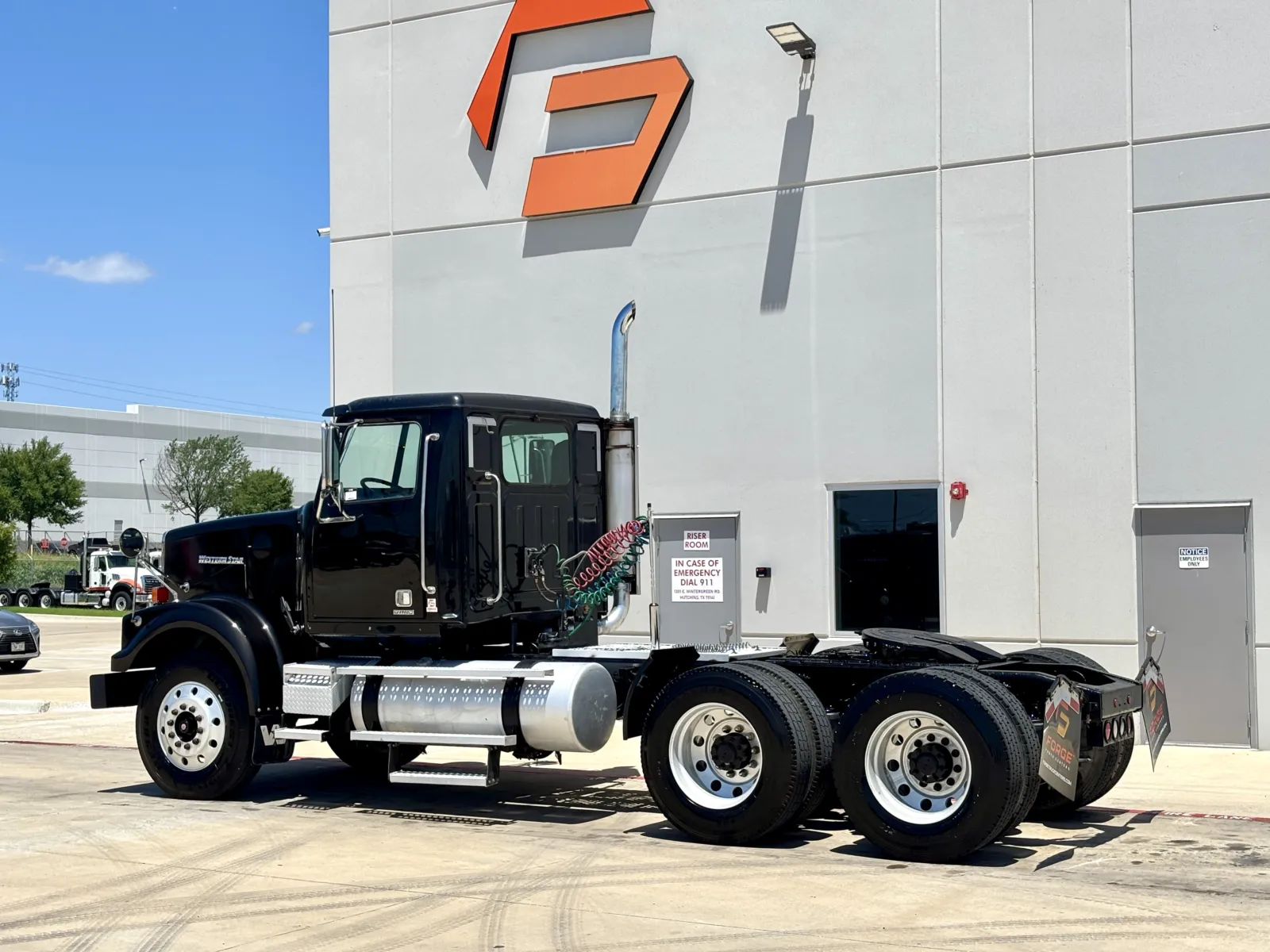 2017 Western Star 4900 - image 6