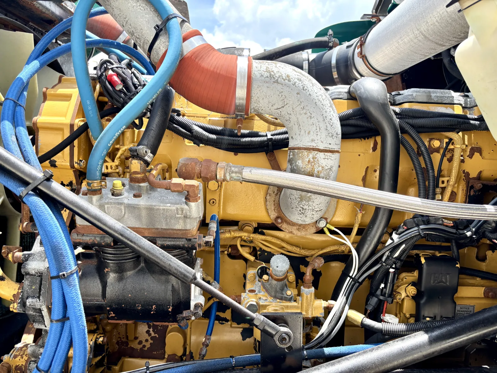 2003 Kenworth W900 - image 13