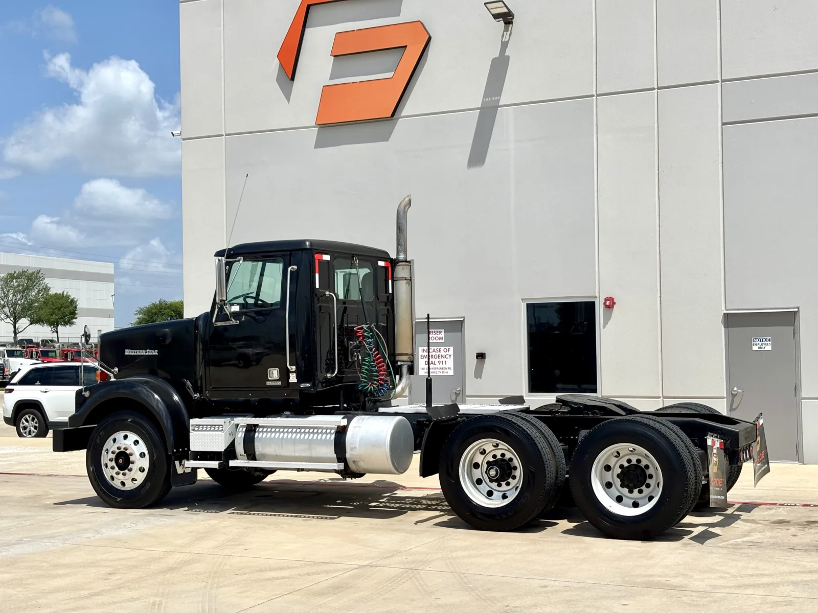 2017 Western Star 4900 - image 6