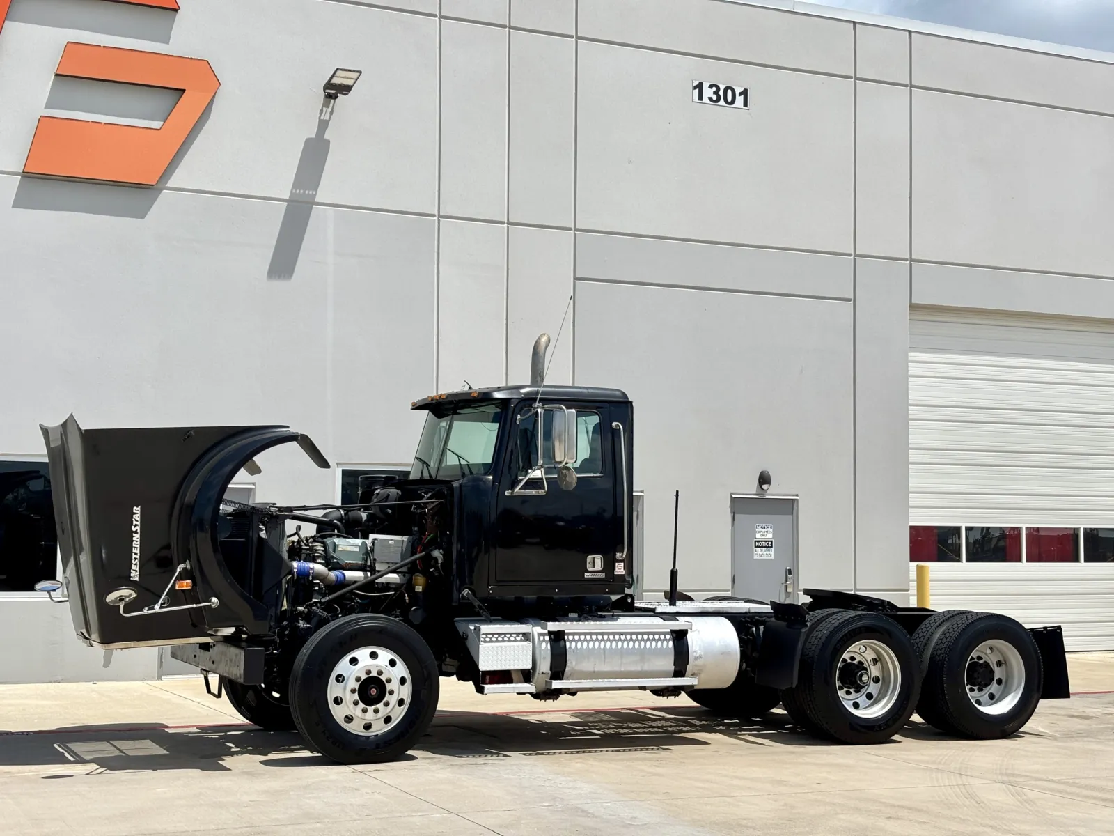 2017 Western Star 4900 - image 10