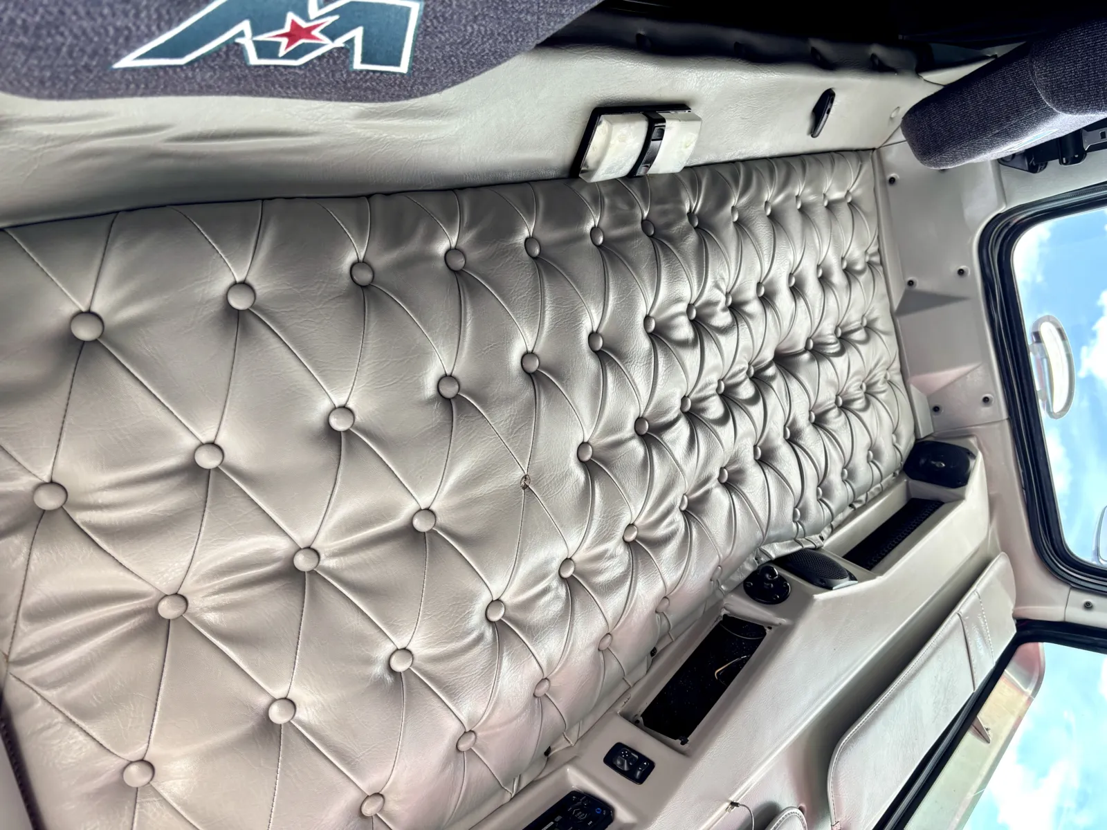 2015 Western Star 4900 - image 20