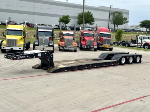Photos of 2010 TALBERT LOWBOY for sale in Hutchins, TX at Forge Truck Centers - Texas