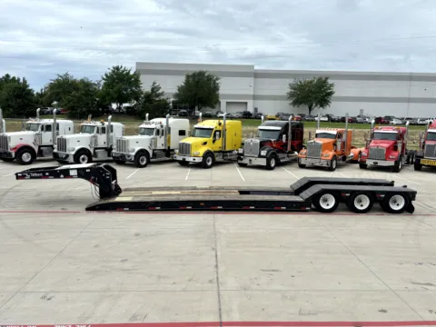 More photos of 2010 TALBERT LOWBOY at Forge Truck Centers - Texas, TX