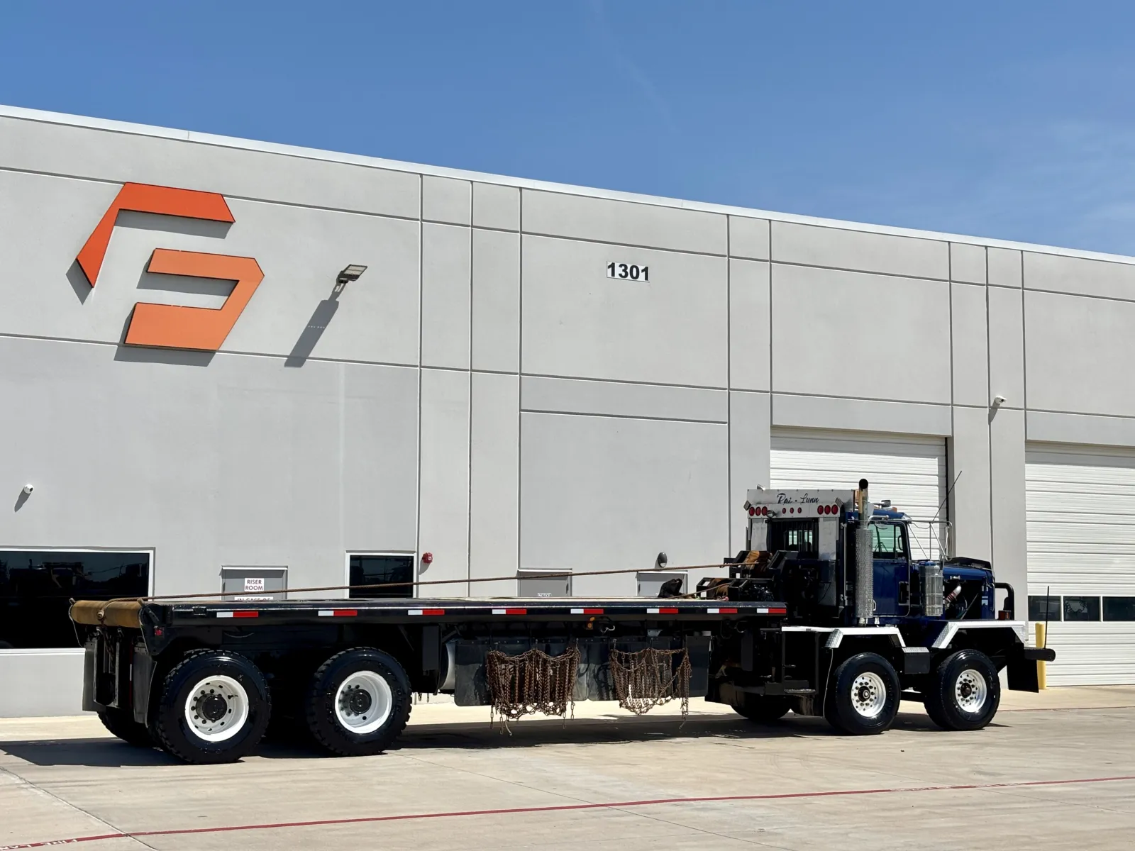 2001 Kenworth - image 5