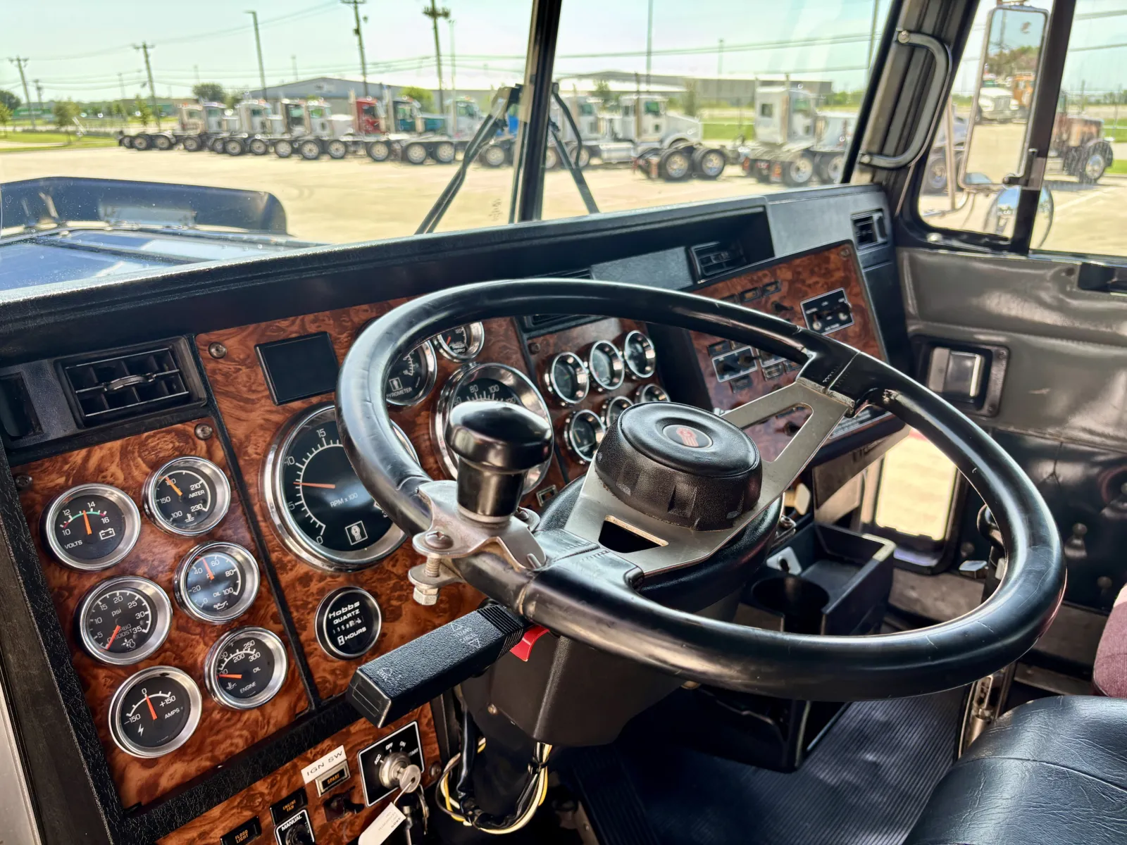 2001 Kenworth - image 13