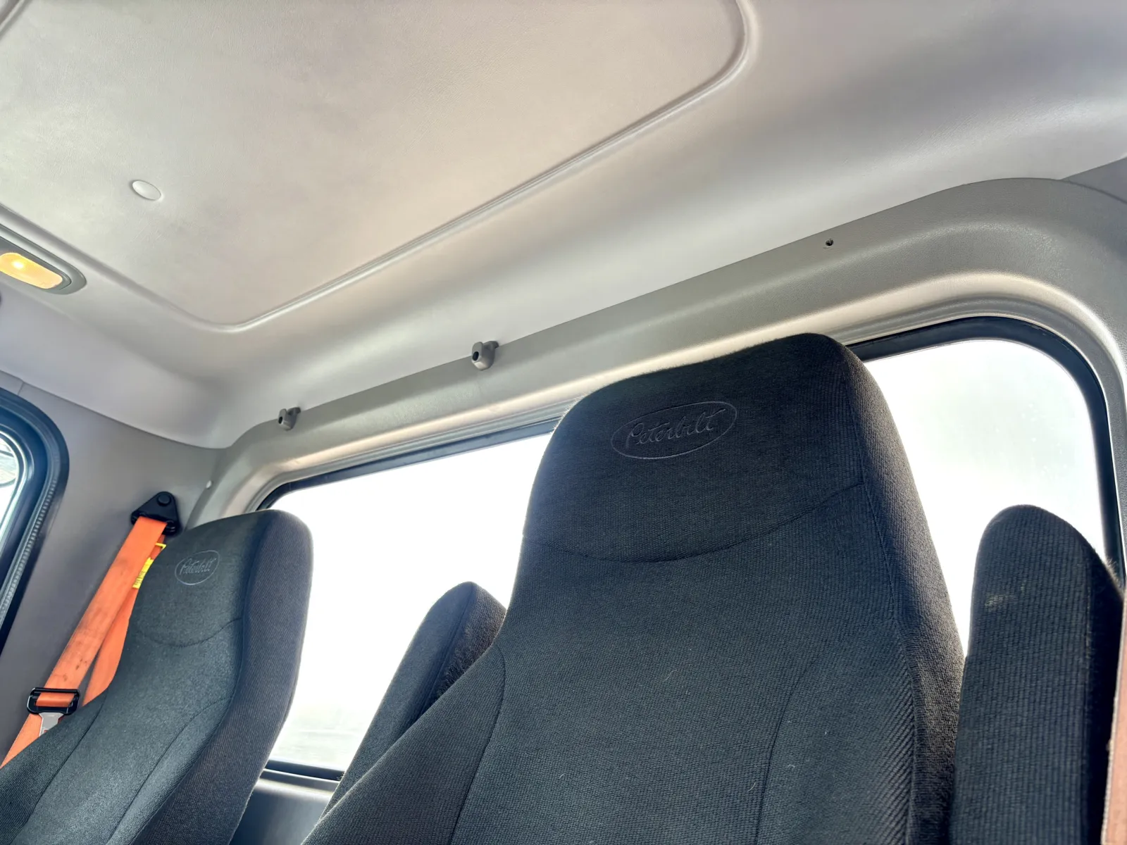 2022 Peterbilt 389 - image 20
