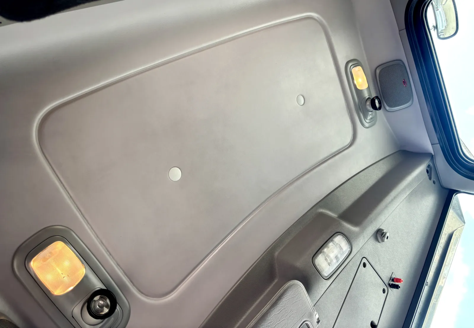 2022 Peterbilt 389 - image 21