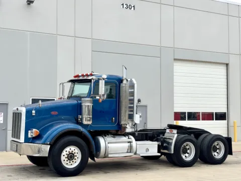 Photos of 2006 PETERBILT 378 for sale in Hutchins, TX at Forge Truck Centers - Texas