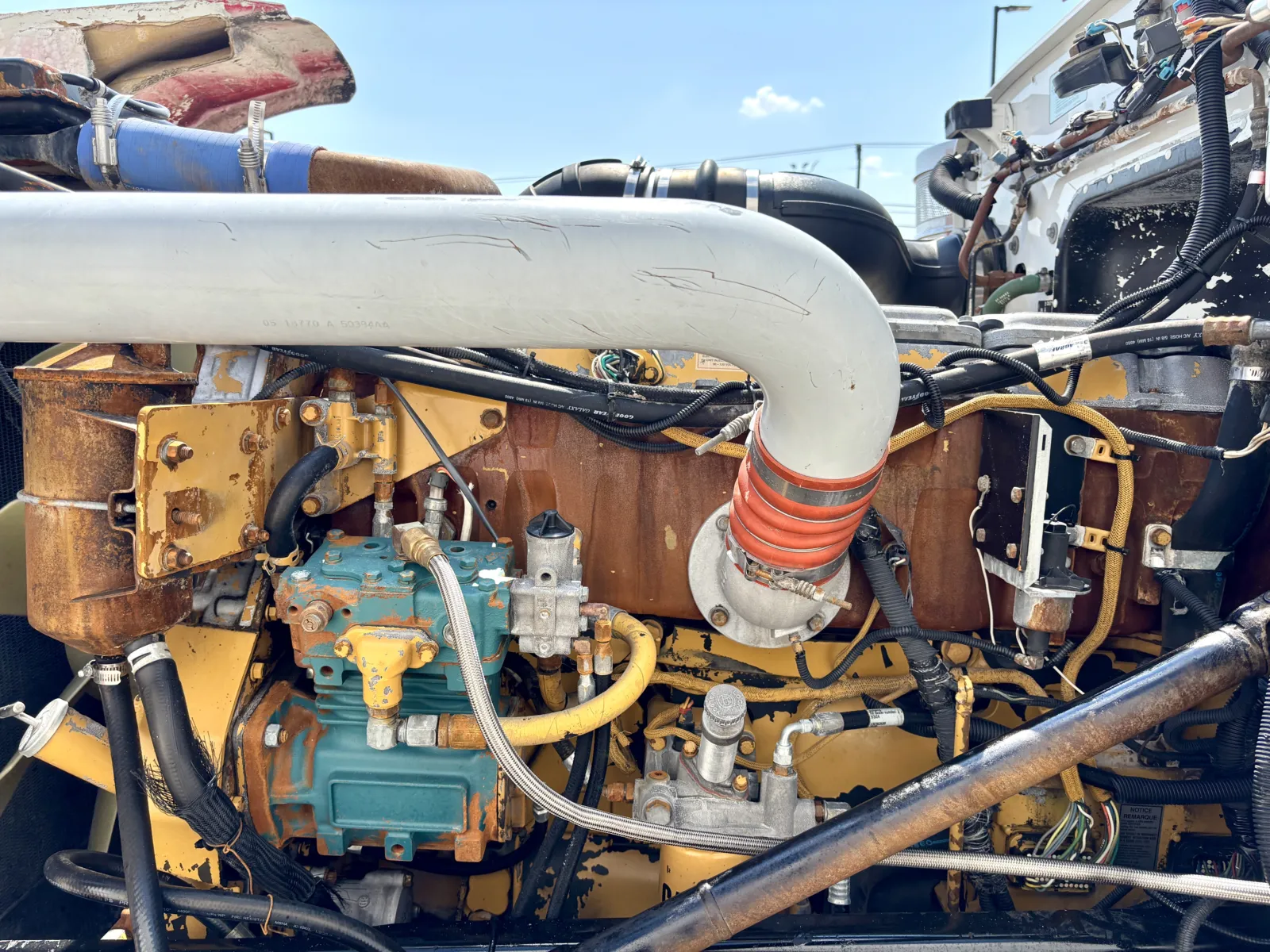 2002 Peterbilt - image 13