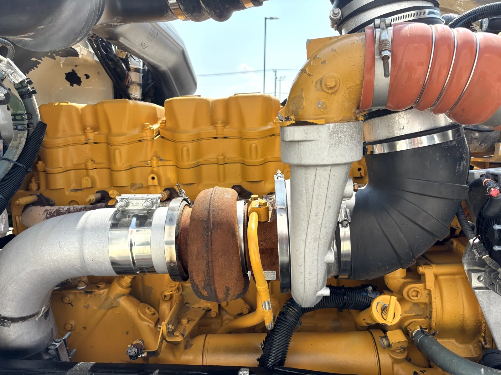 2009 Peterbilt - image 12