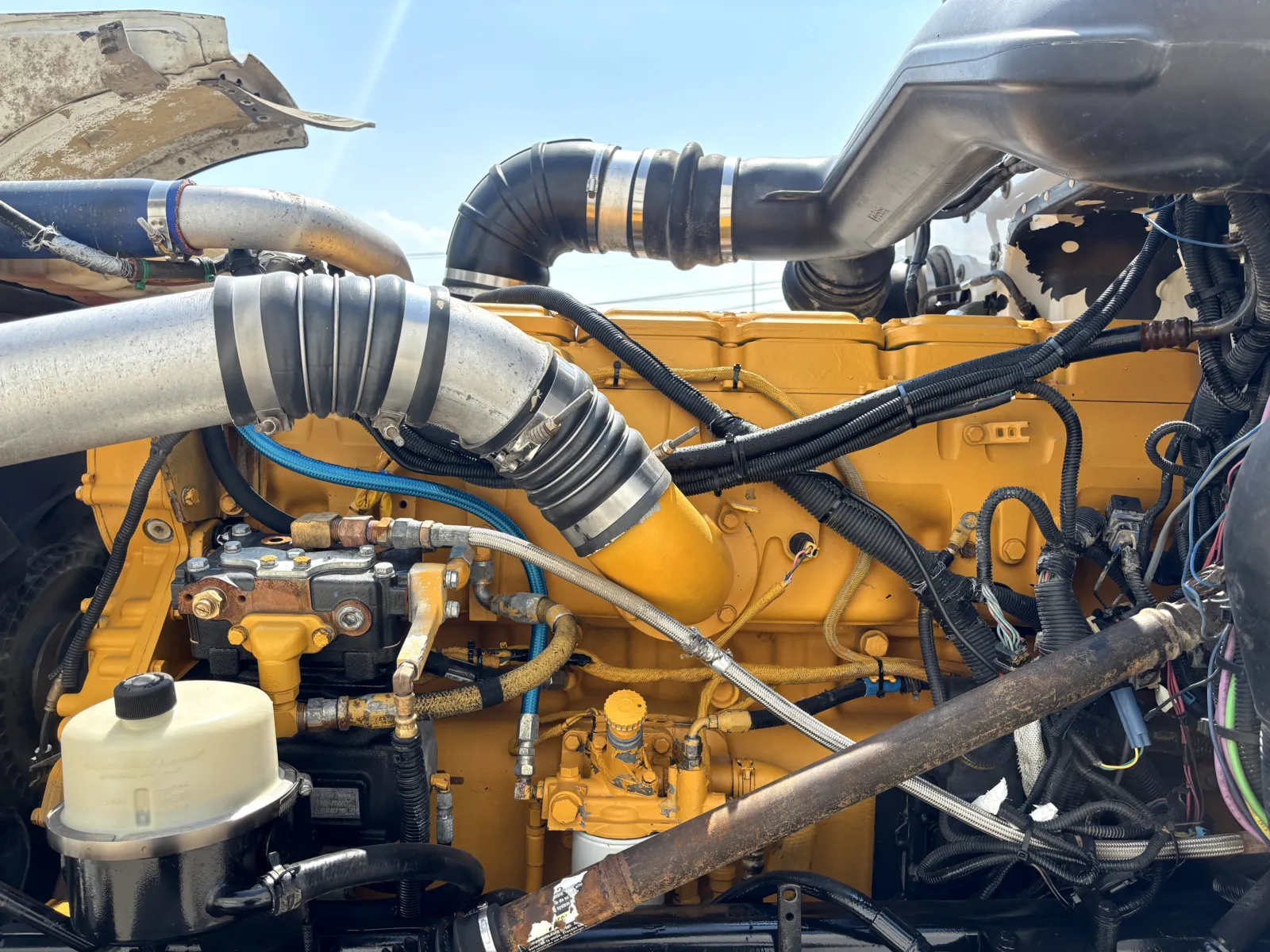 2009 Peterbilt - image 13