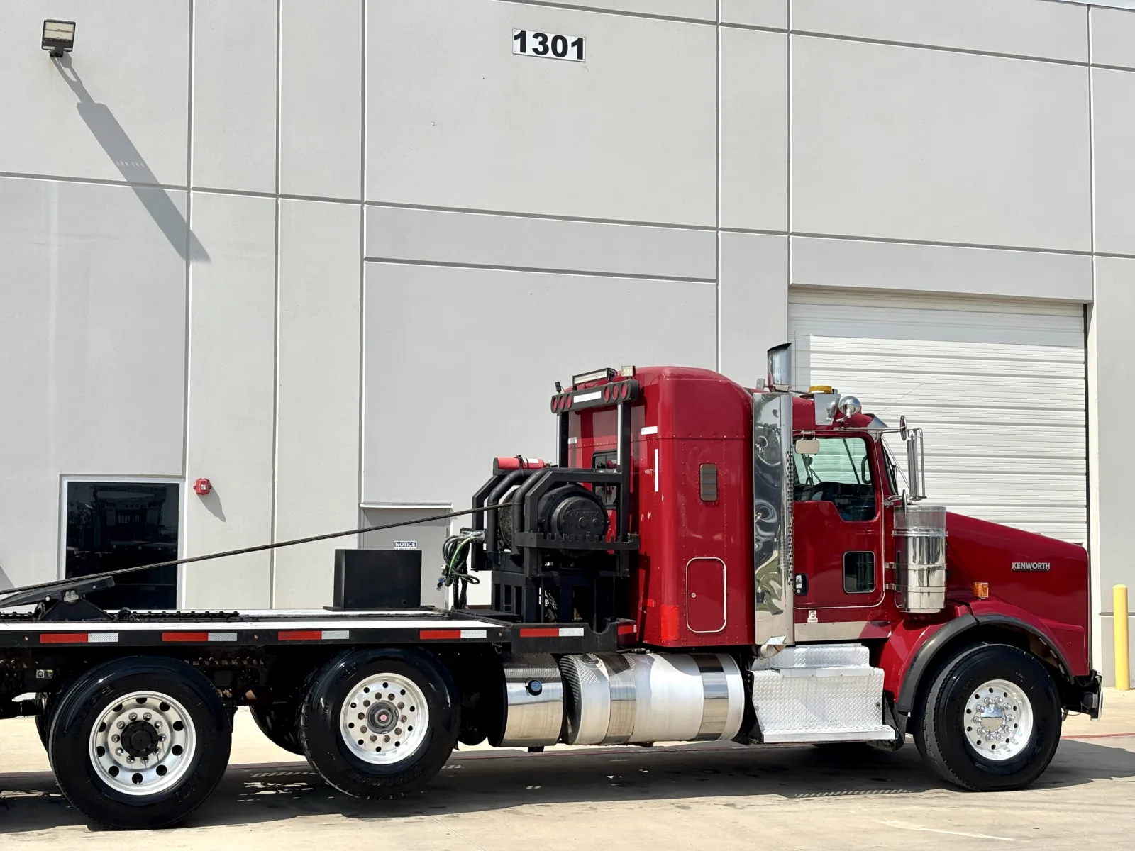 2012 Kenworth T800 - image 7