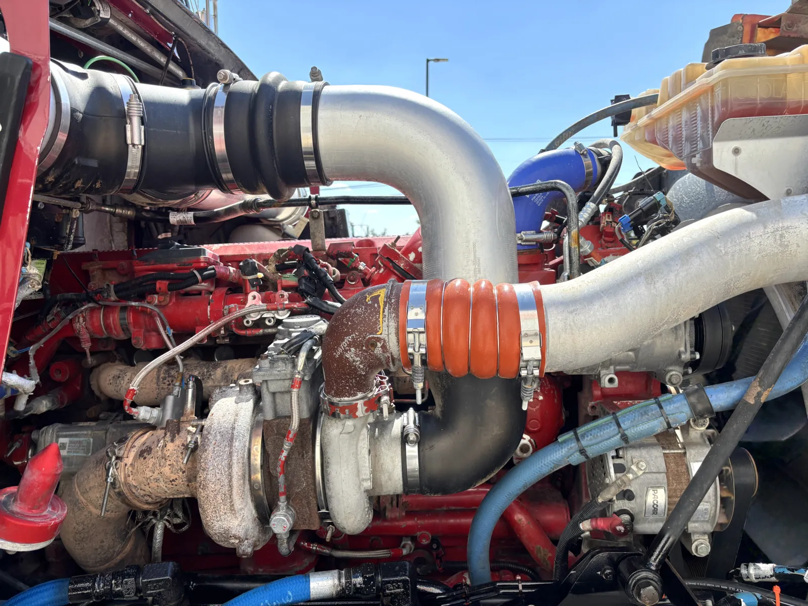 2012 Kenworth T800 - image 12