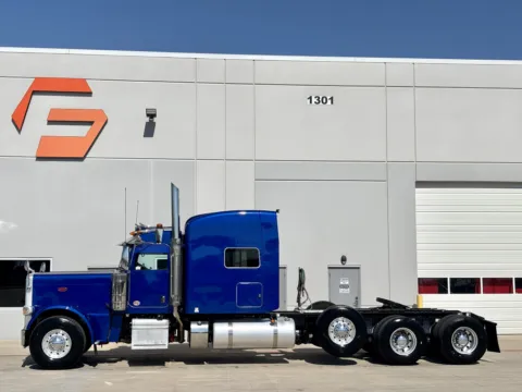 More photos of 2024 PETERBILT 389 at Forge Truck Centers - Texas, TX