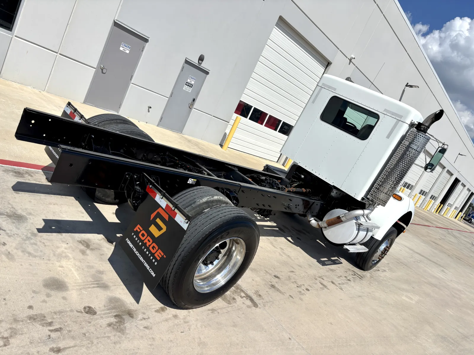 2005 Kenworth - image 11