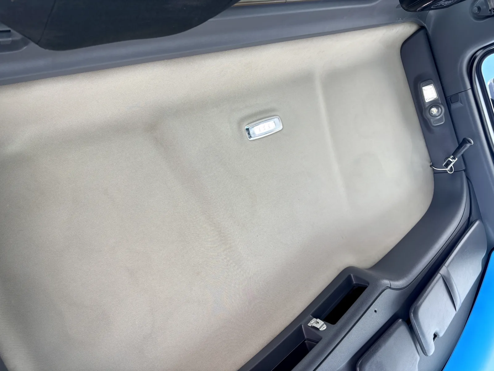 2014 Peterbilt 567 - image 20