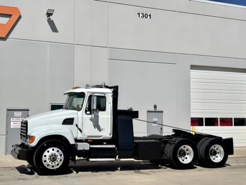 Photos of 2007 MACK CV713 for sale in Hutchins, TX at Forge Truck Centers - Texas